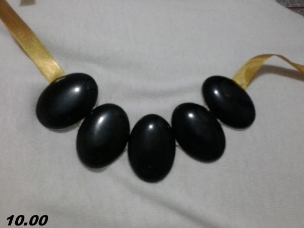Colar preto